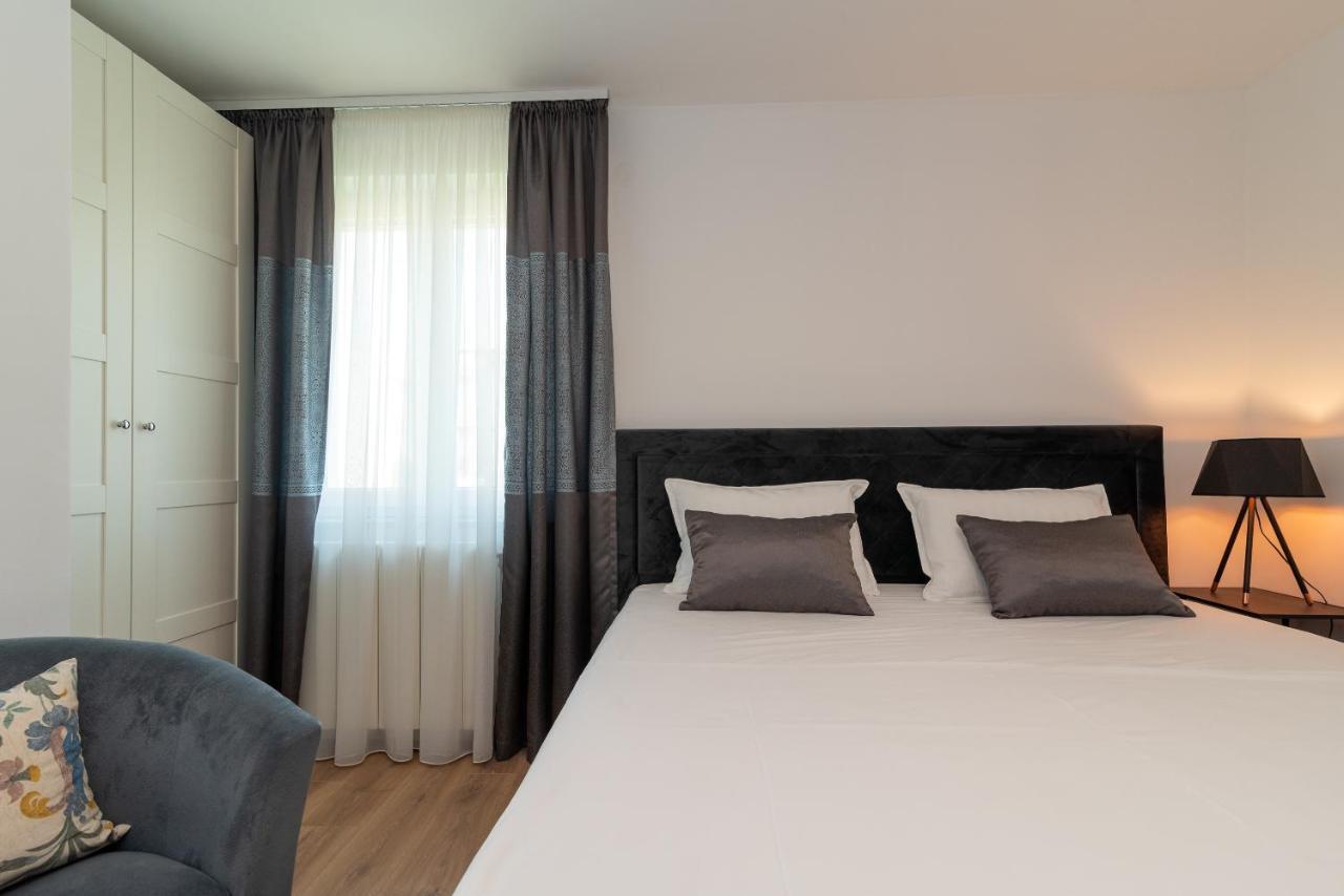 Apartment Kambel คาชเตลา ภายนอก รูปภาพ